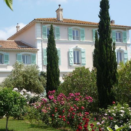 Bed and Breakfast Domaine de l'Aufrene Hyères Exterior foto