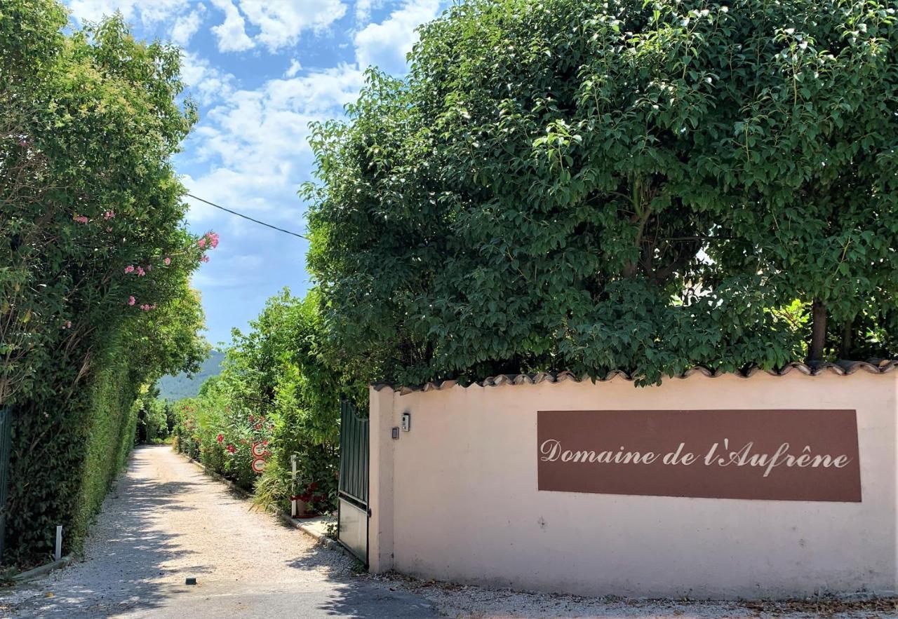 Bed and Breakfast Domaine de l'Aufrene Hyères Exterior foto